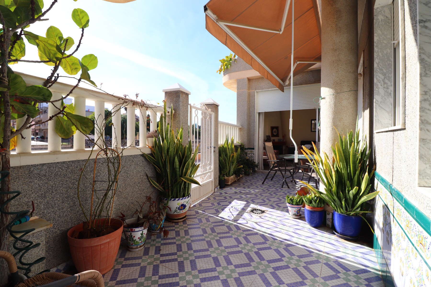 Apartamento com 3 quartos com piscina em Alicante, Espanha – Foto 21