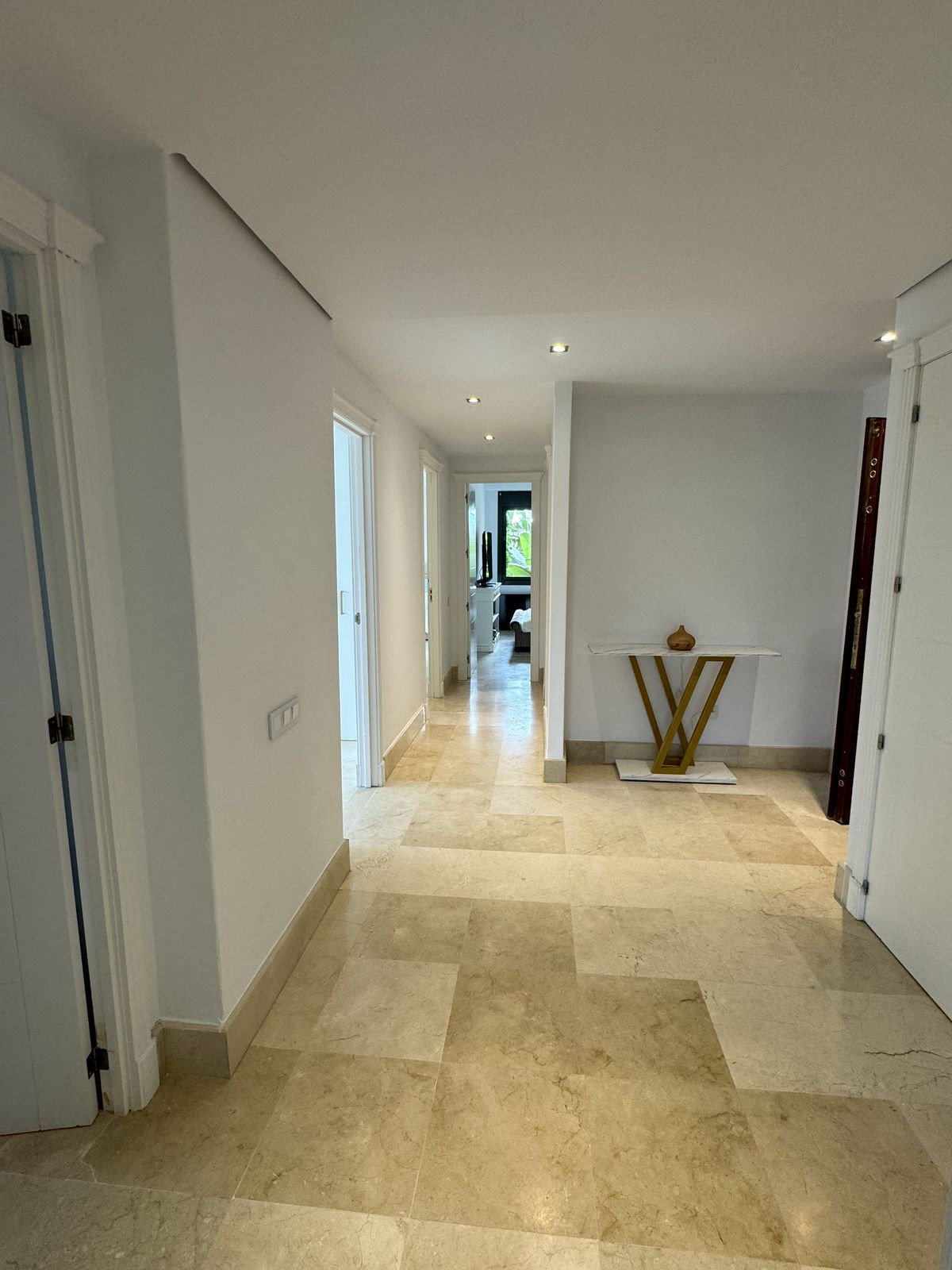 3 Bedroom Apartment in Marbella - Foto 23