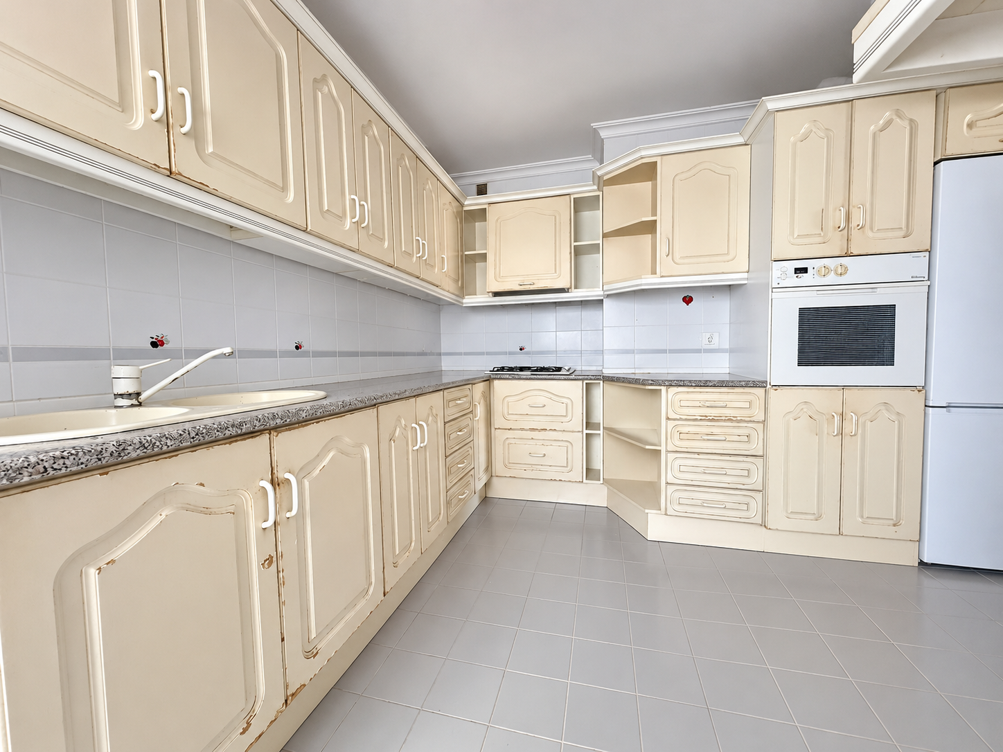 3 Bedroom Apartment in Fuengirola - Photo 4