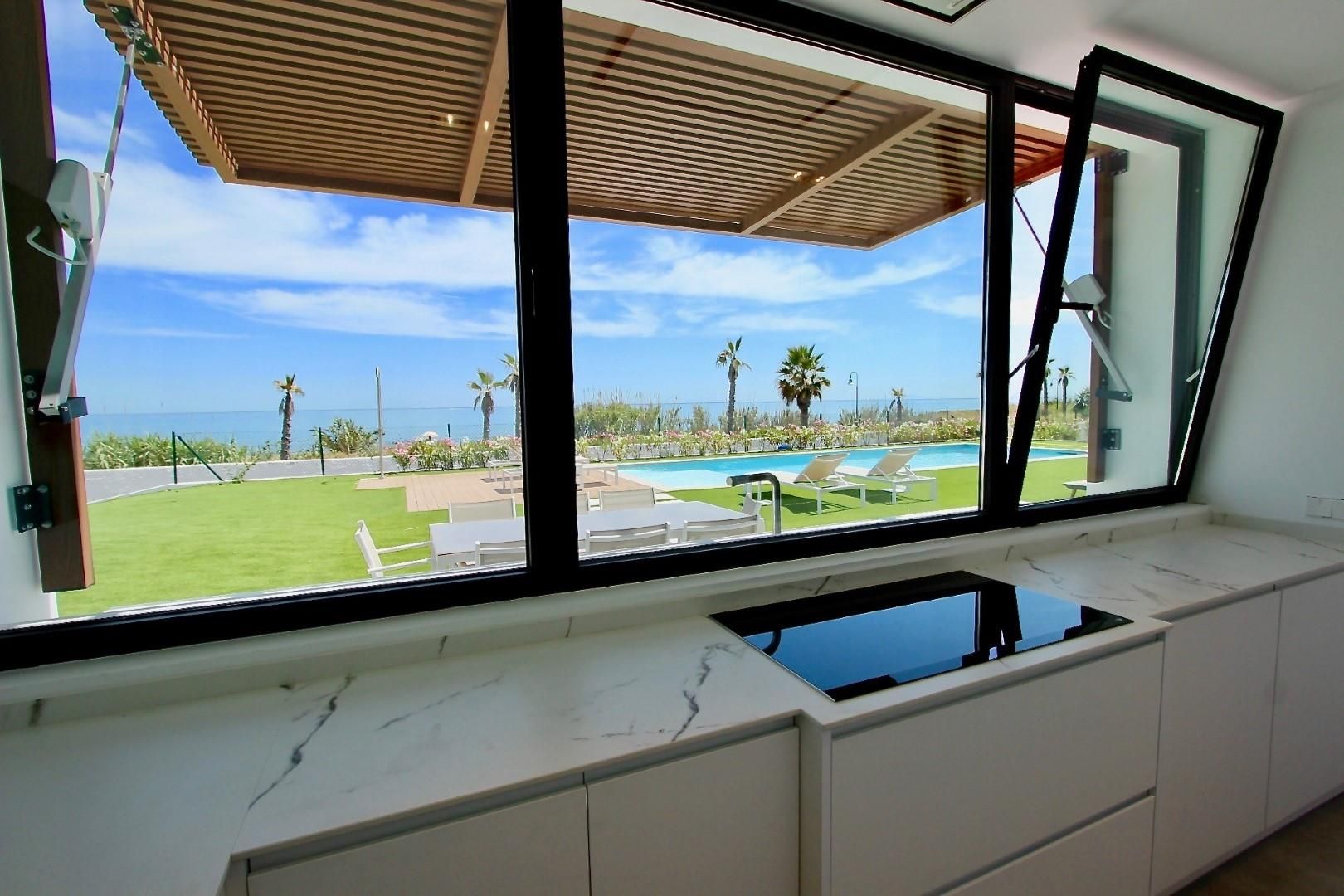 5 Bedroom Villa in Estepona - Photo 17