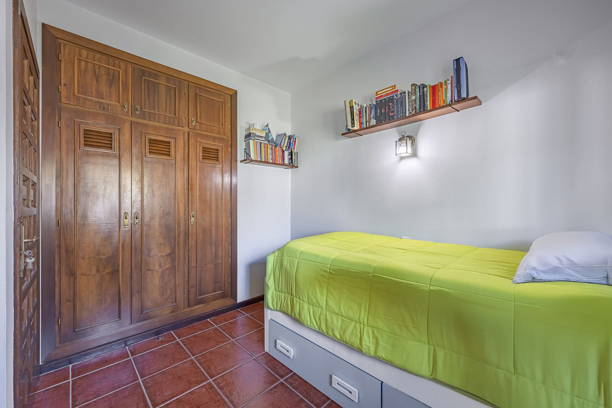 3 Bedroom Villa in San Pedro de Alcántara - Фото 15