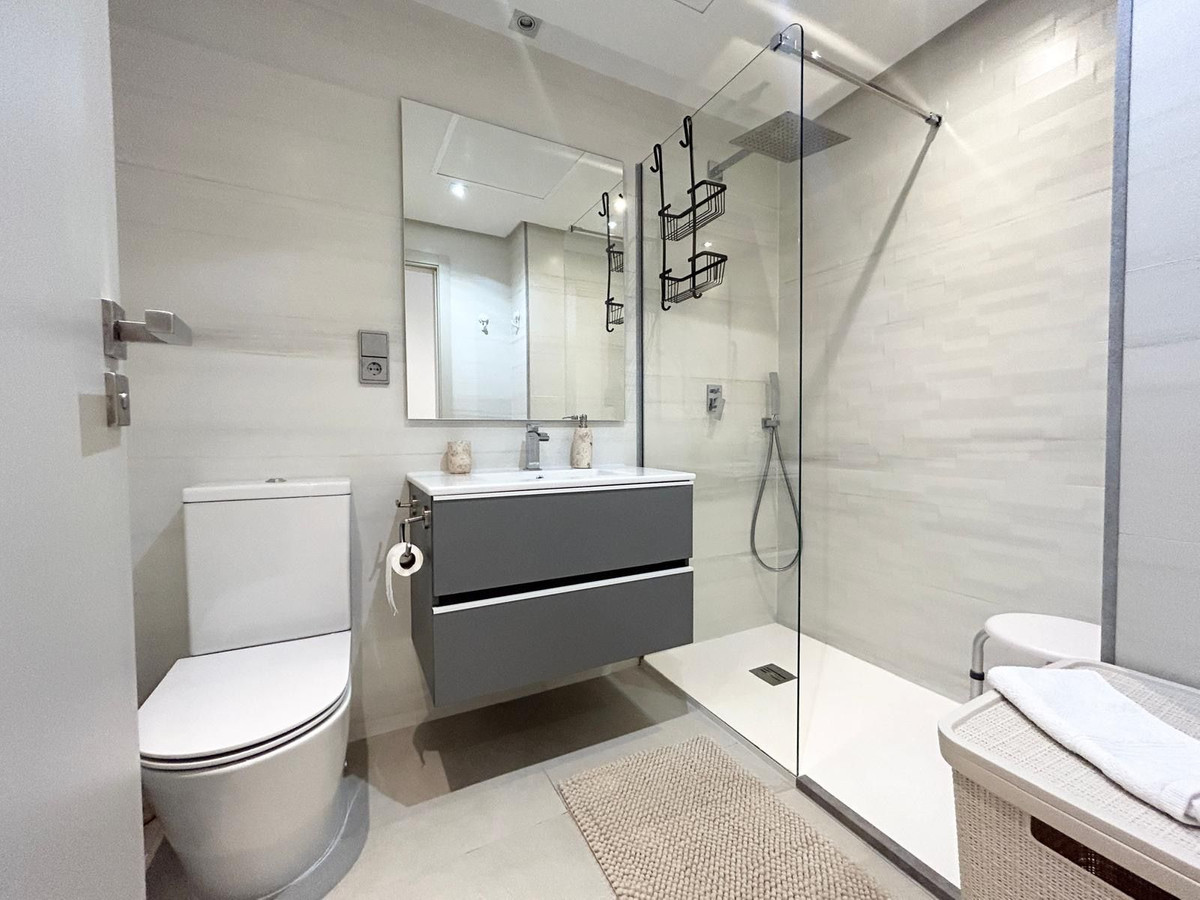 3 Bedroom Apartment in Benahavís - Foto 20