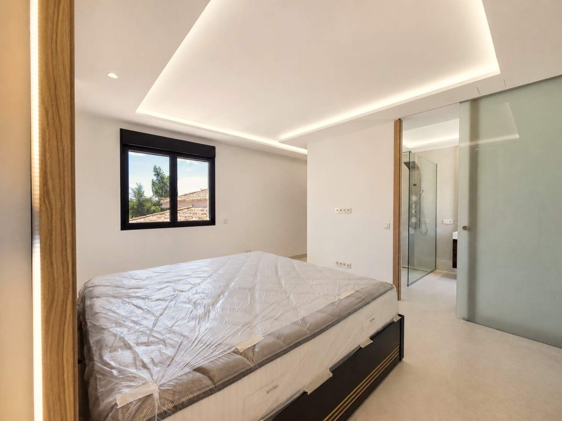 4 Bedroom Villa in San Pedro de Alcántara - Photo 16