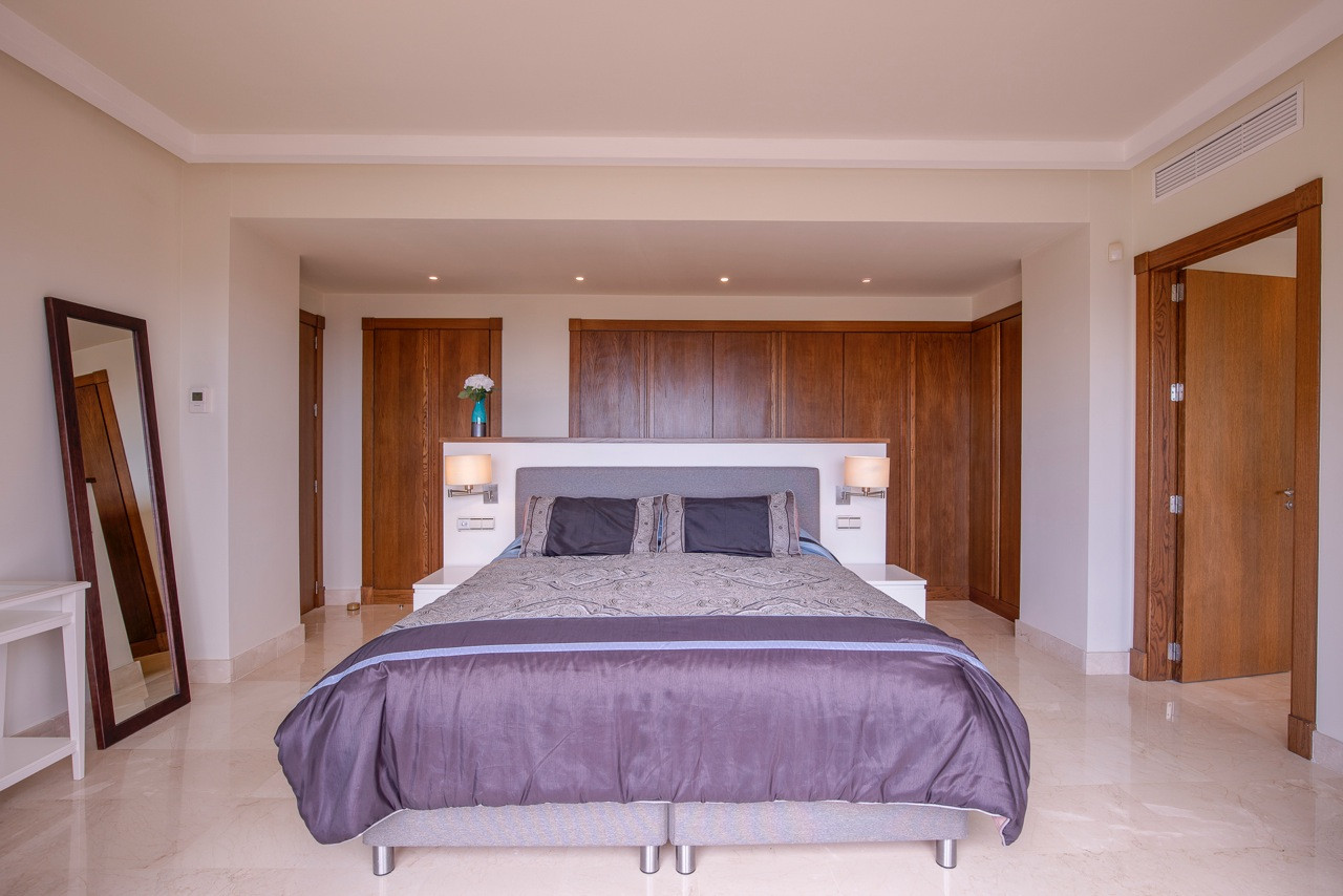 5 Bedroom Villa in Benahavís - Foto 16