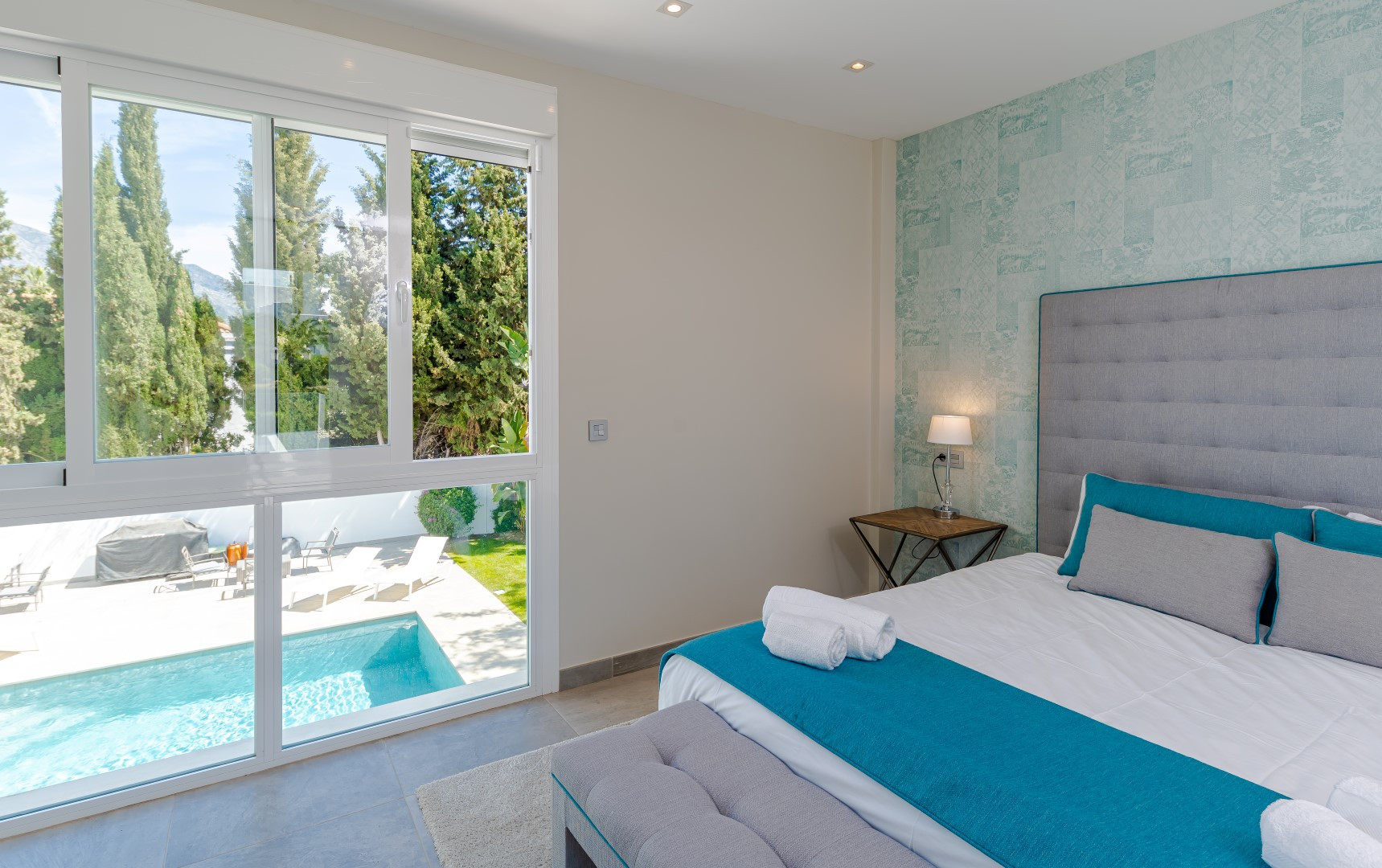 6 Bedroom Villa in Marbella - Фото 11
