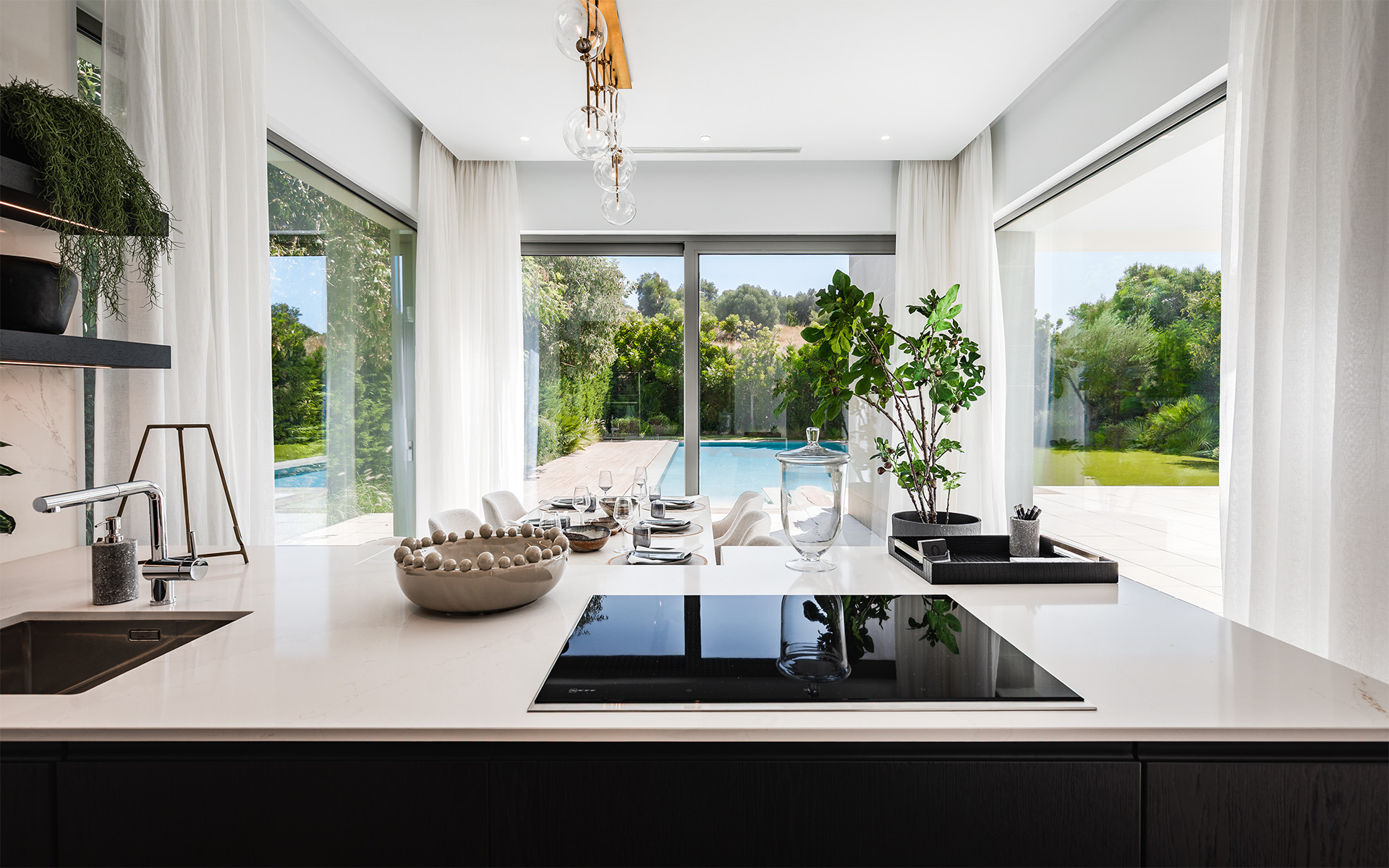 5 Bedroom Villa in Estepona - Фото 14