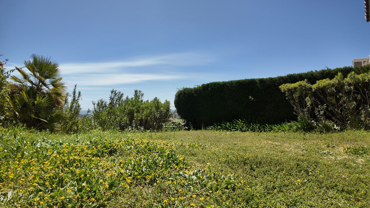 4 Bedroom Townhouse in Benahavís - Photo 52
