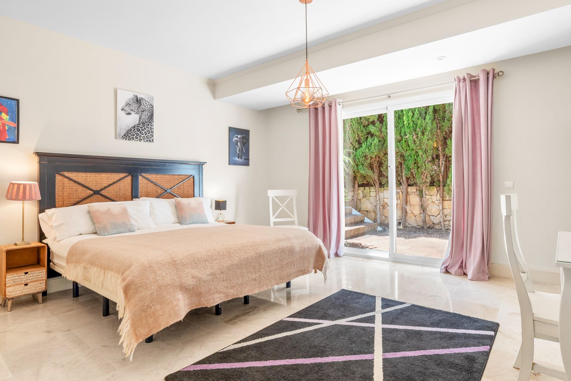 4 Bedroom Villa in Manilva - Photo 19
