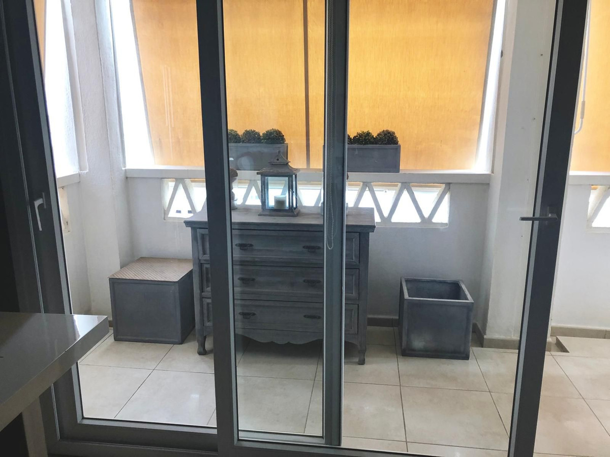 2 Bedroom Apartment in Marbella - Photo 20