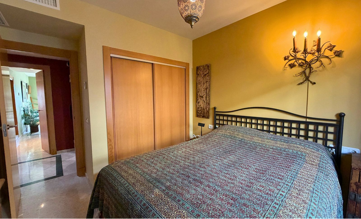 2 Bedroom Apartment in Casares - Photo 23