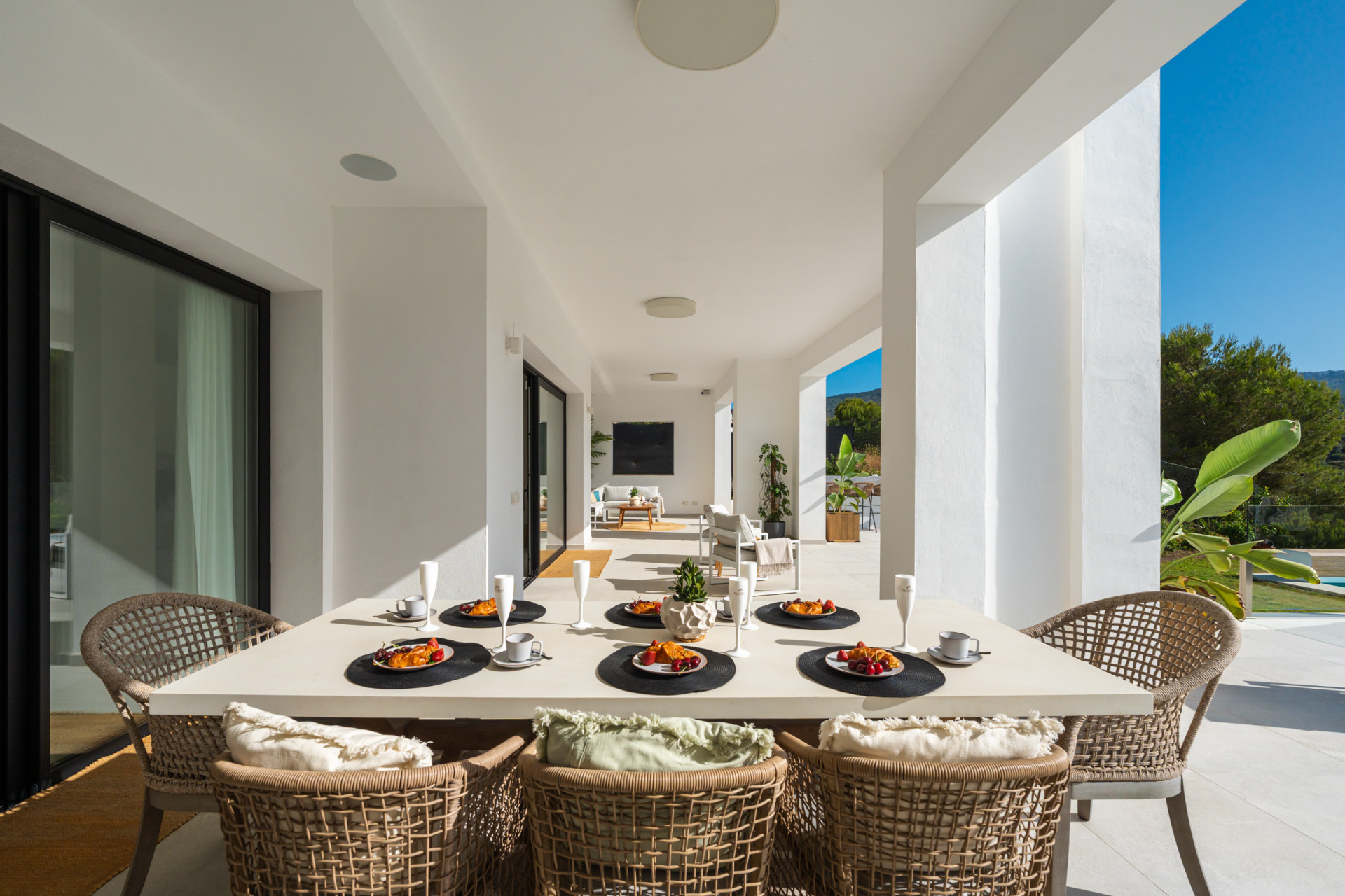 5 Bedroom Villa in Marbella - Photo 5