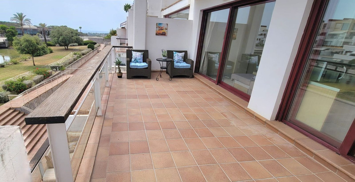 1 Bedroom Apartment in Benahavís - Photo 50