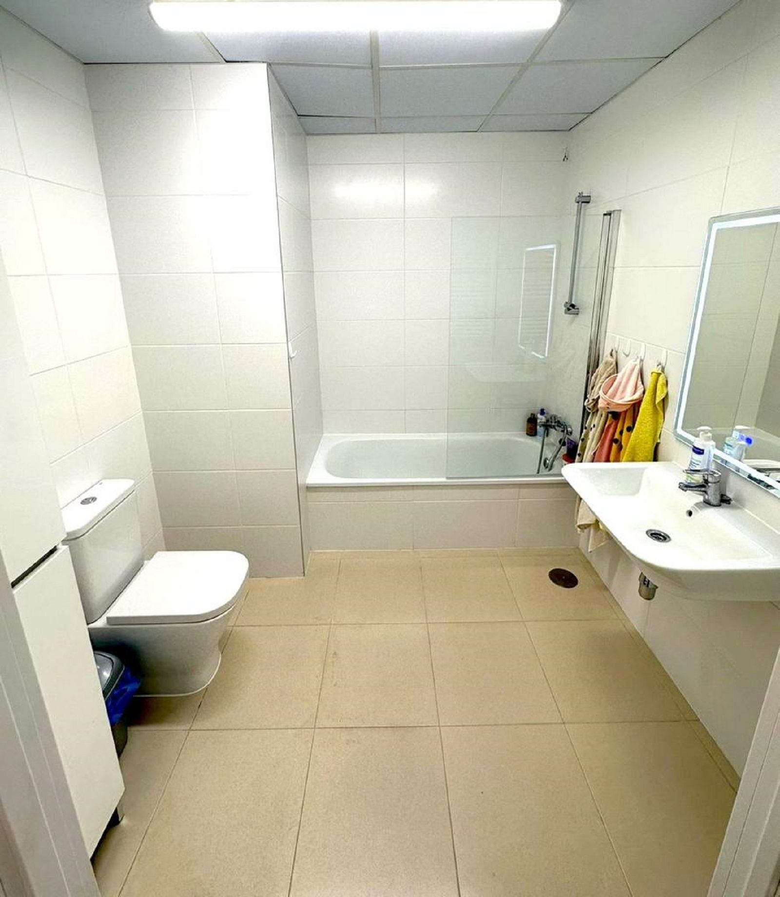 3 Bedroom Apartment in Marbella - Photo 17