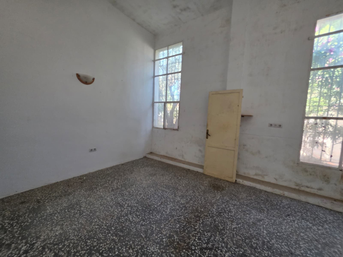 8 Bedroom Country house in Antequera - Photo 71