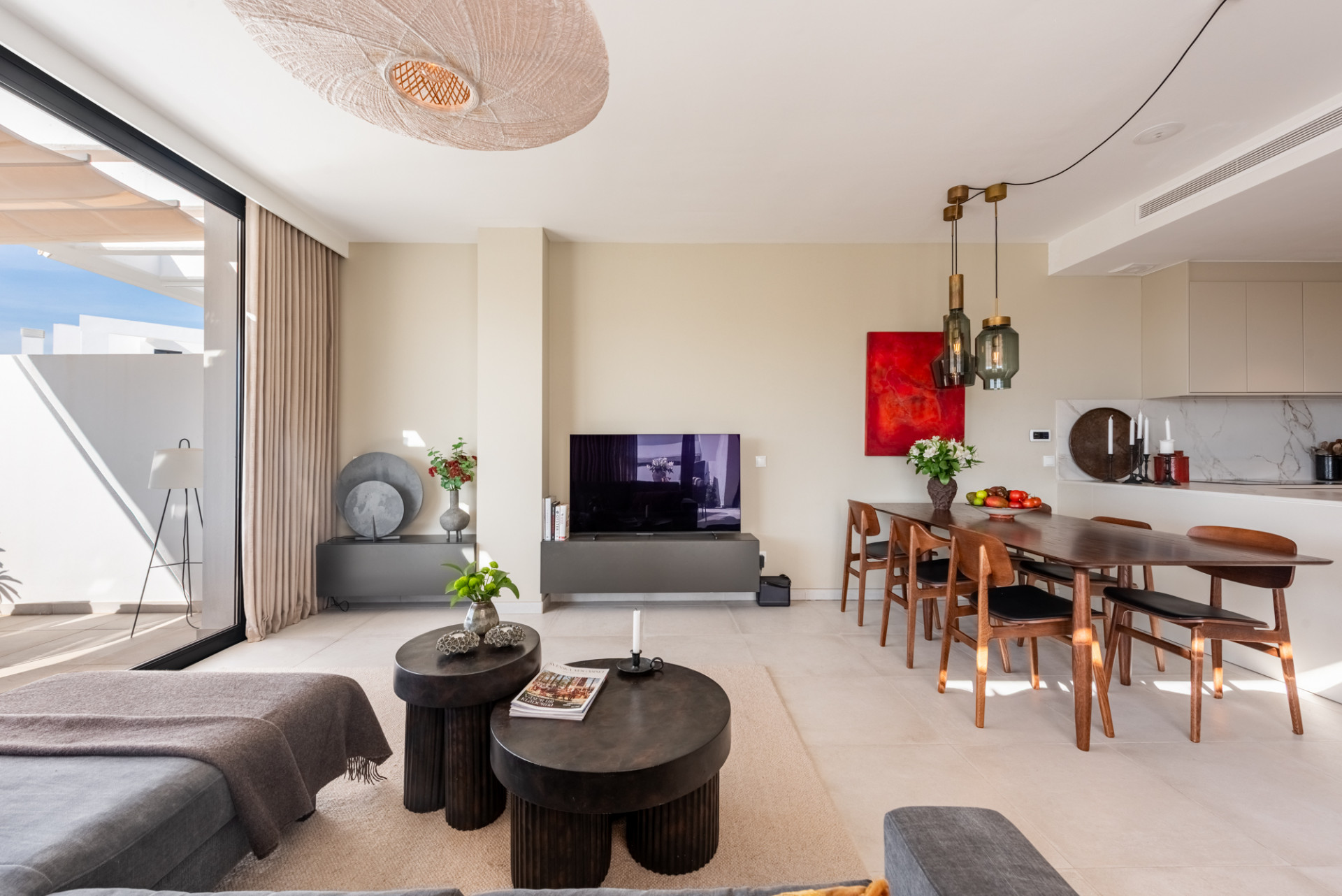 3 Bedroom Penthouse in Estepona - Photo 7