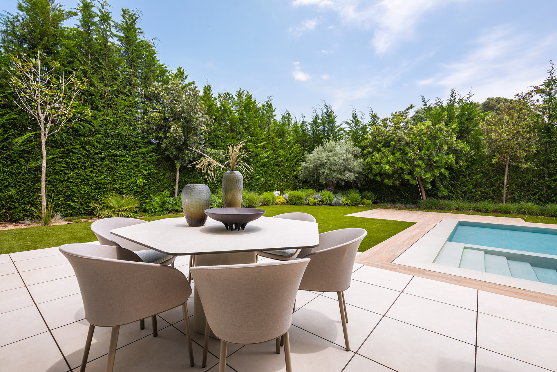 5 Bedroom Villa in Estepona - Photo 3