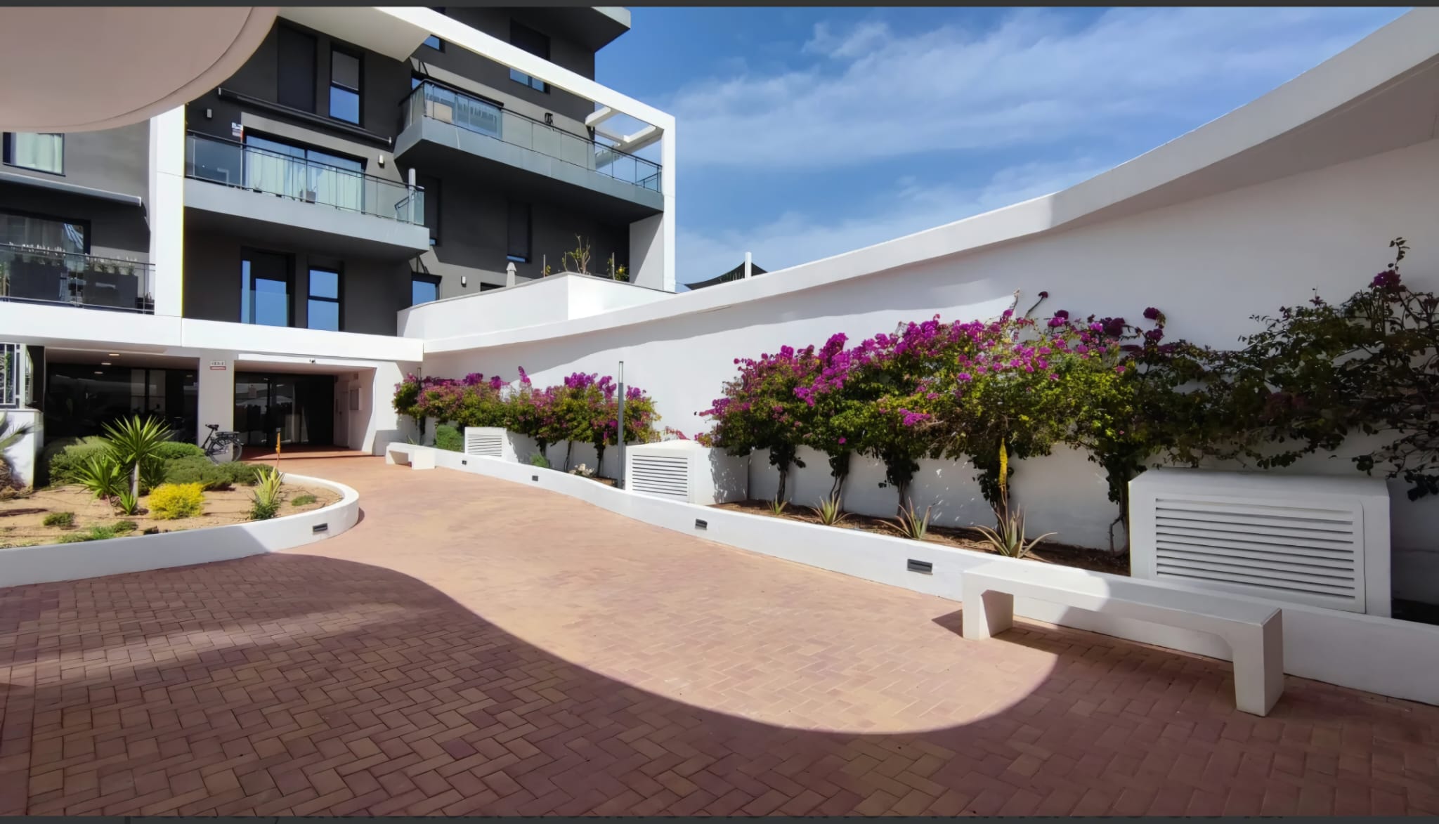 Apartamento com 3 quartos com piscina em Alicante, Espanha – Foto 22
