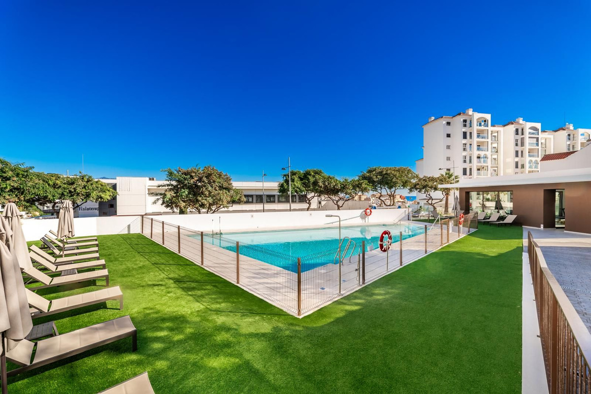 3 Bedroom Apartment in Estepona - Photo 21