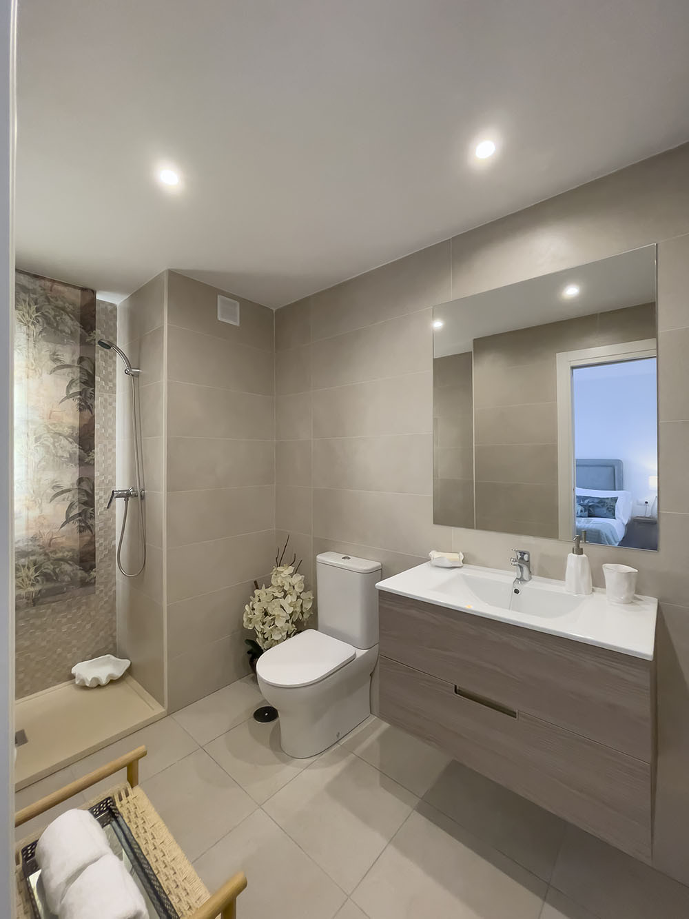 4 Bedroom Apartment in Marbella - Photo 7