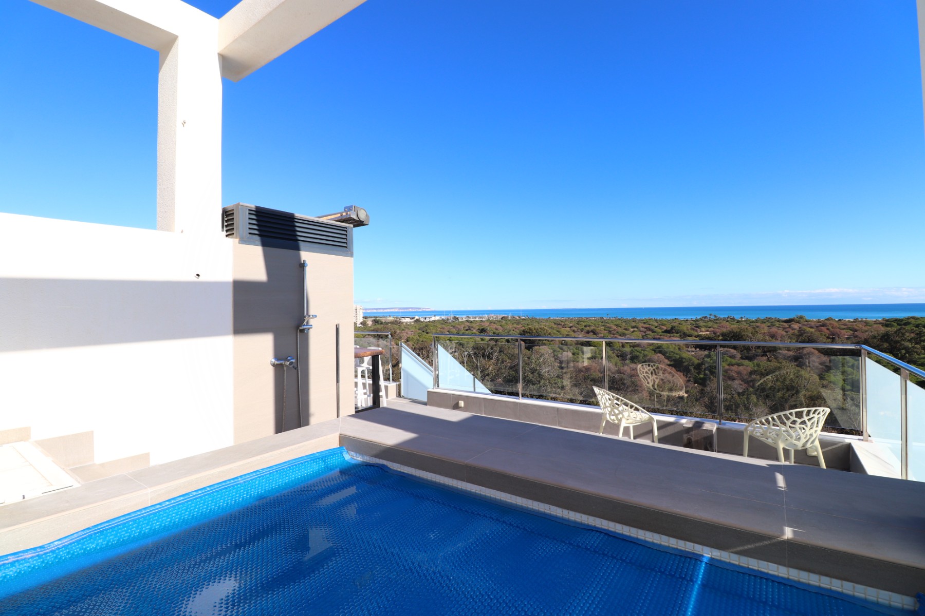 Apartamento com 3 quartos com piscina em Alicante, Espanha – Foto 2