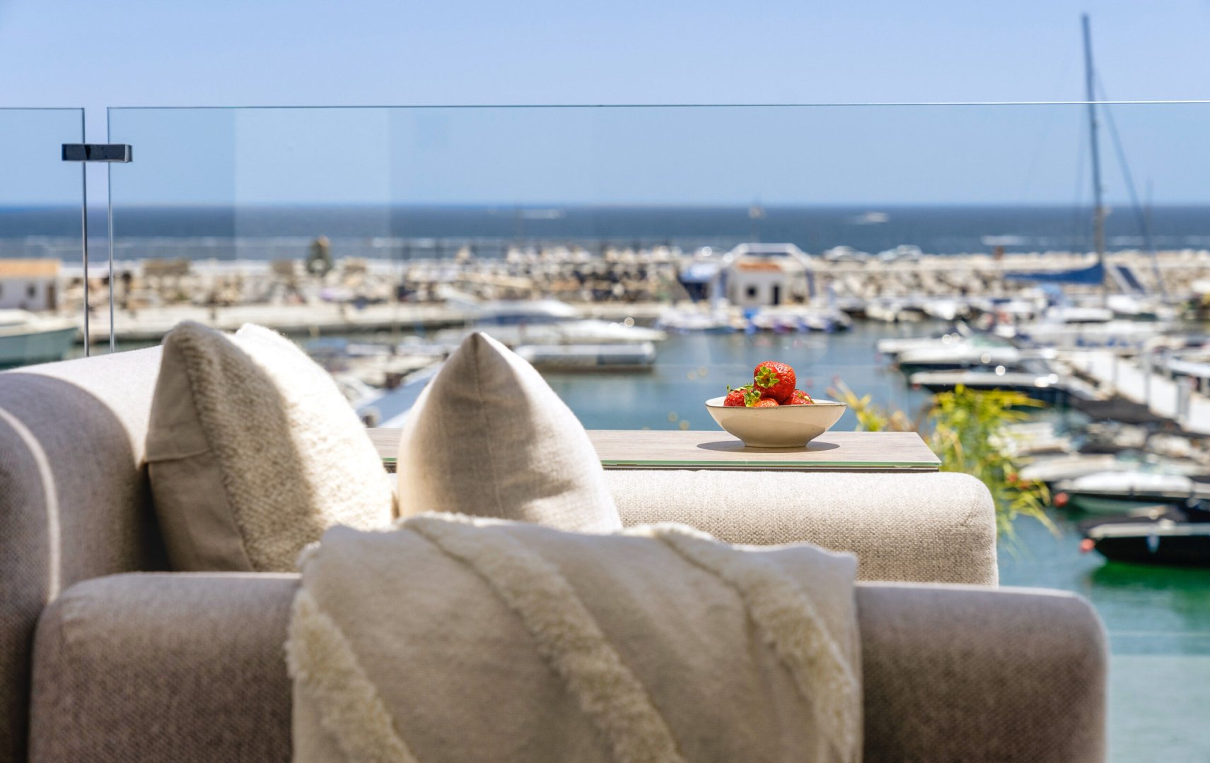 4 Bedroom Apartment in Marbella - Photo 15