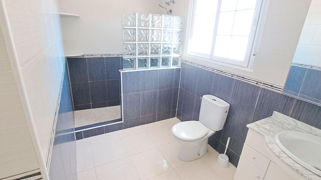 Moradia com 3 quartos com piscina em Alicante, Espanha – Foto 12