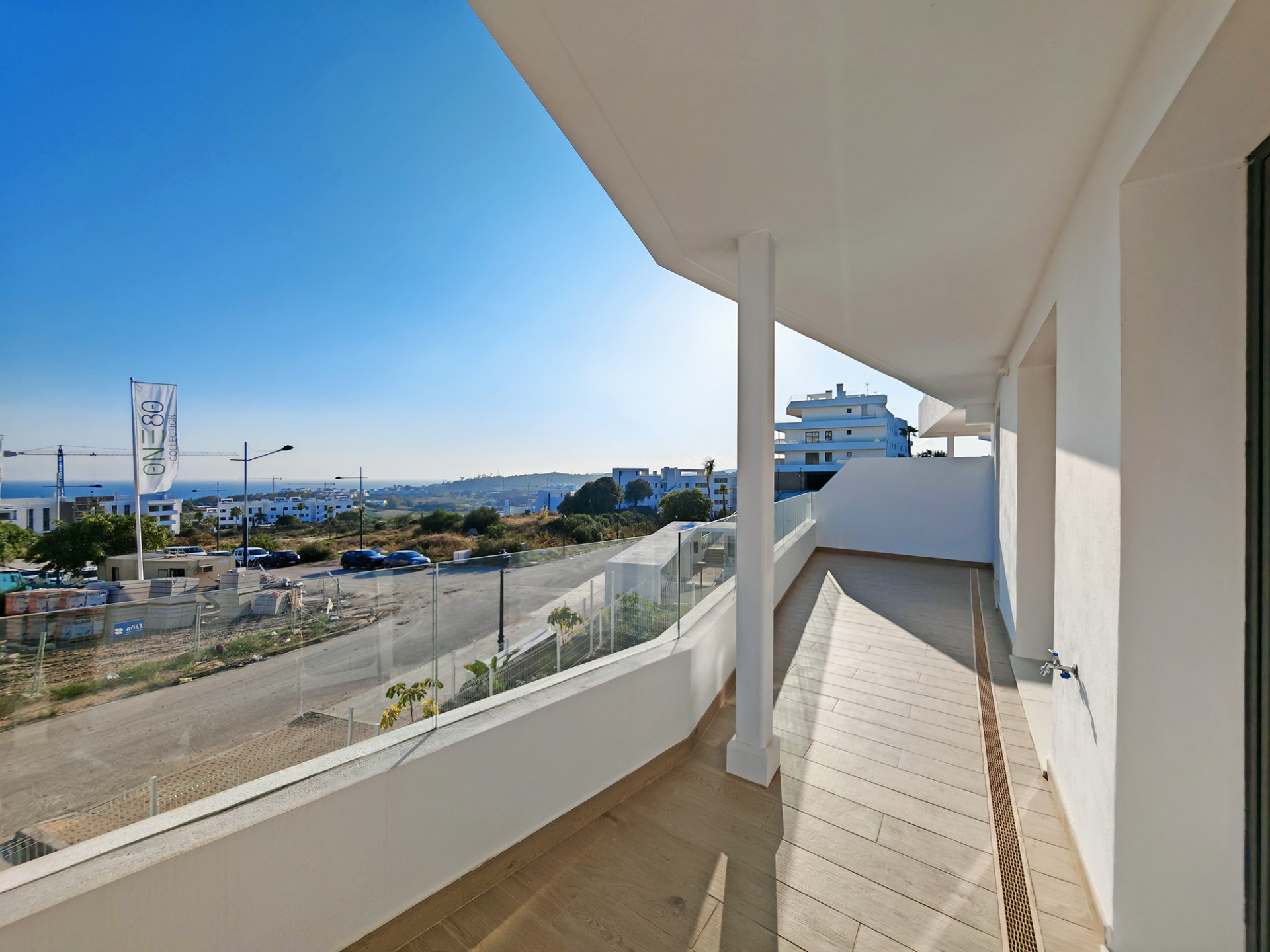 2 Bedroom Apartment in Estepona