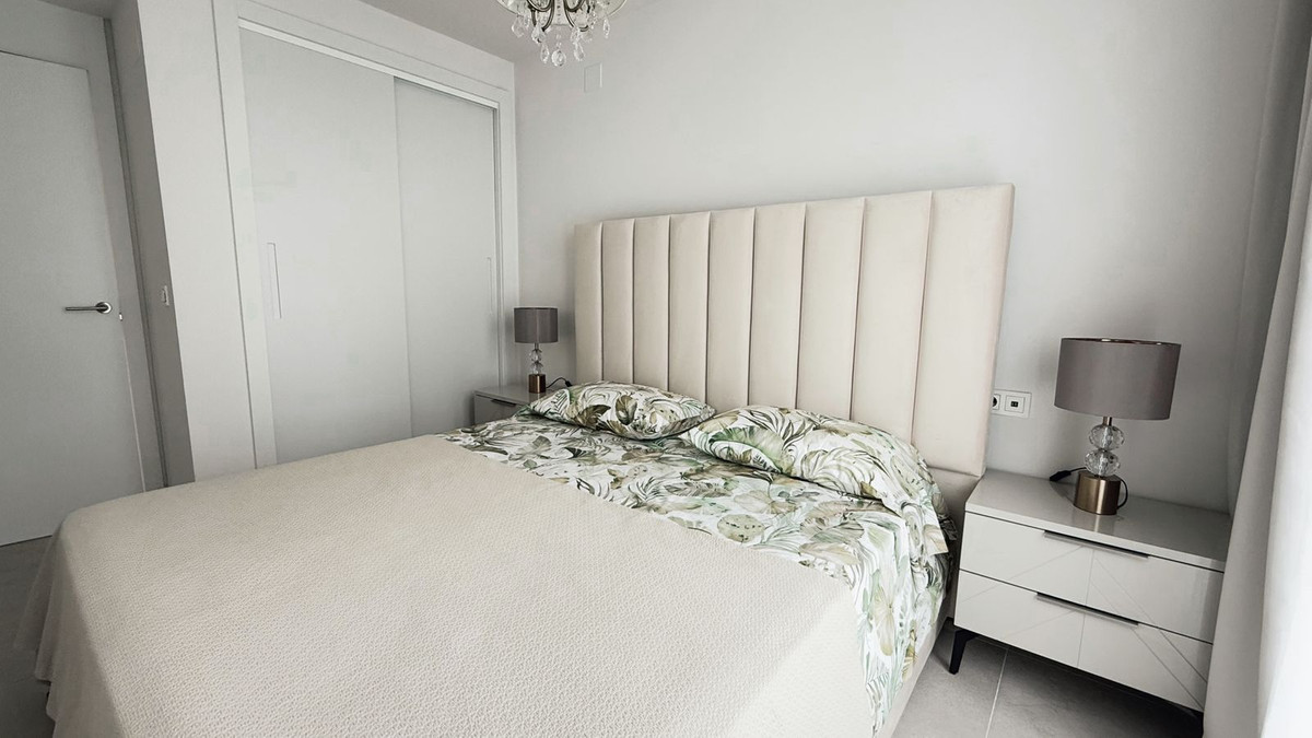 3 Bedroom Townhouse in Marbella - Photo 21