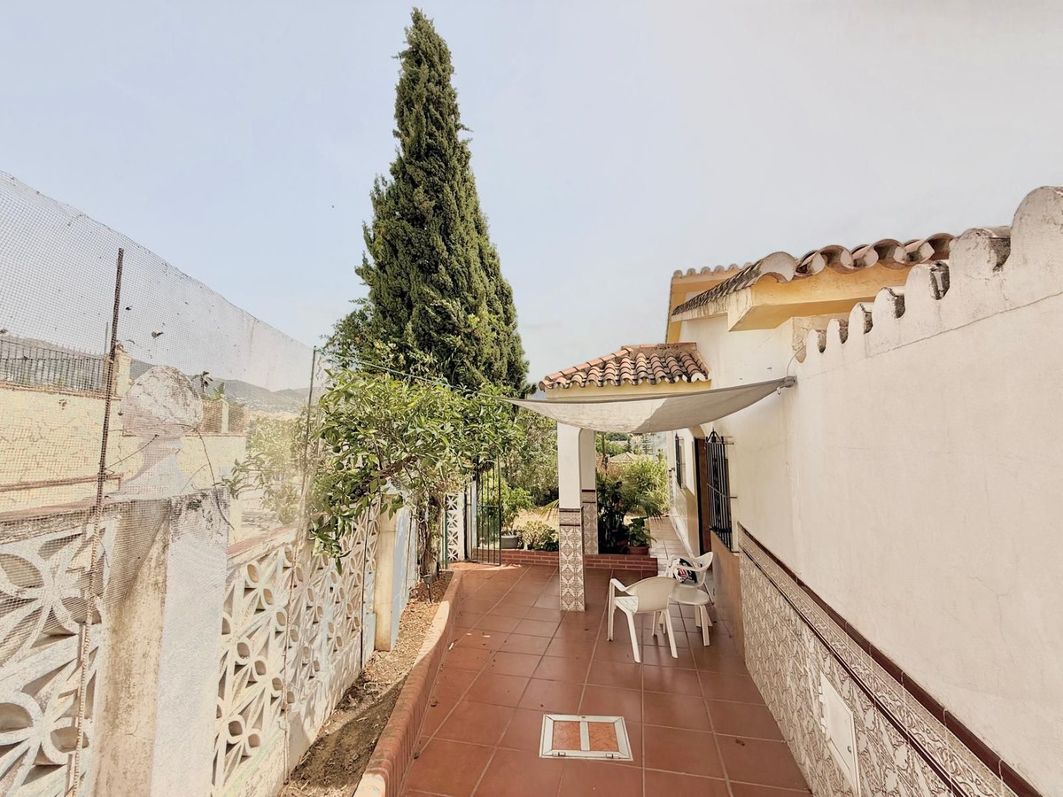 4 Bedroom Villa in Mijas - Photo 26