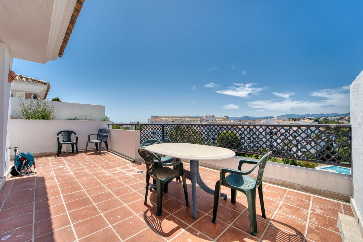 Apartamento com 4 quartos com piscina em Málaga, Espanha – Foto 15