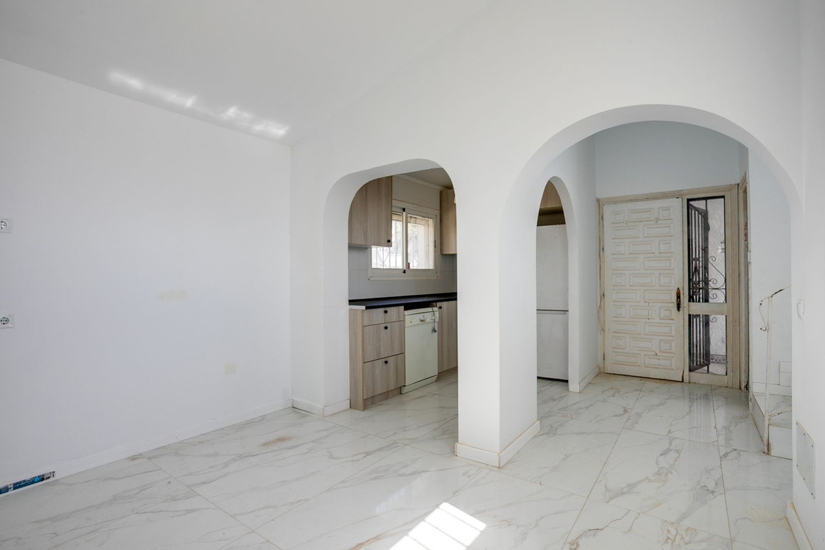 3 Bedroom Villa in Estepona - Фото 5