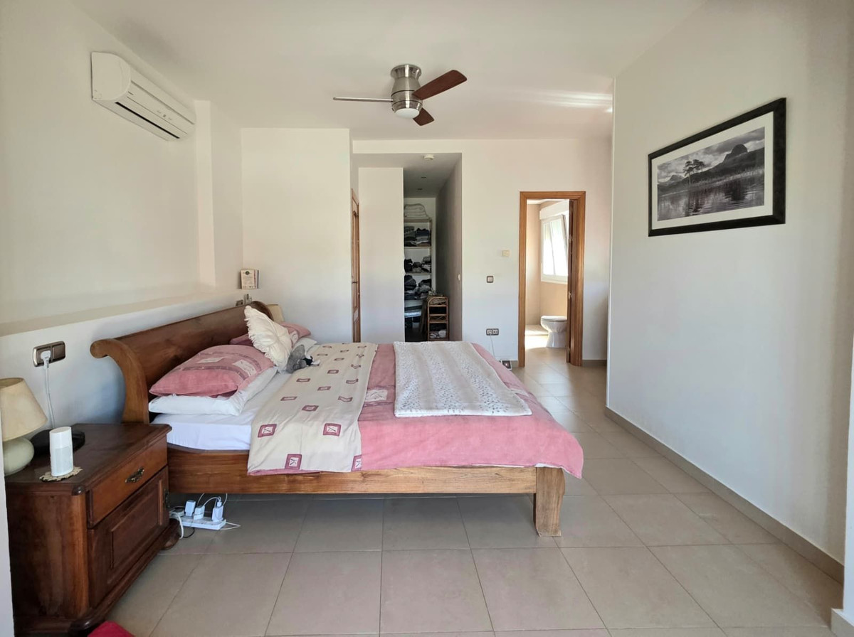 4 Bedroom Villa in Alhaurín el Grande - Foto 20