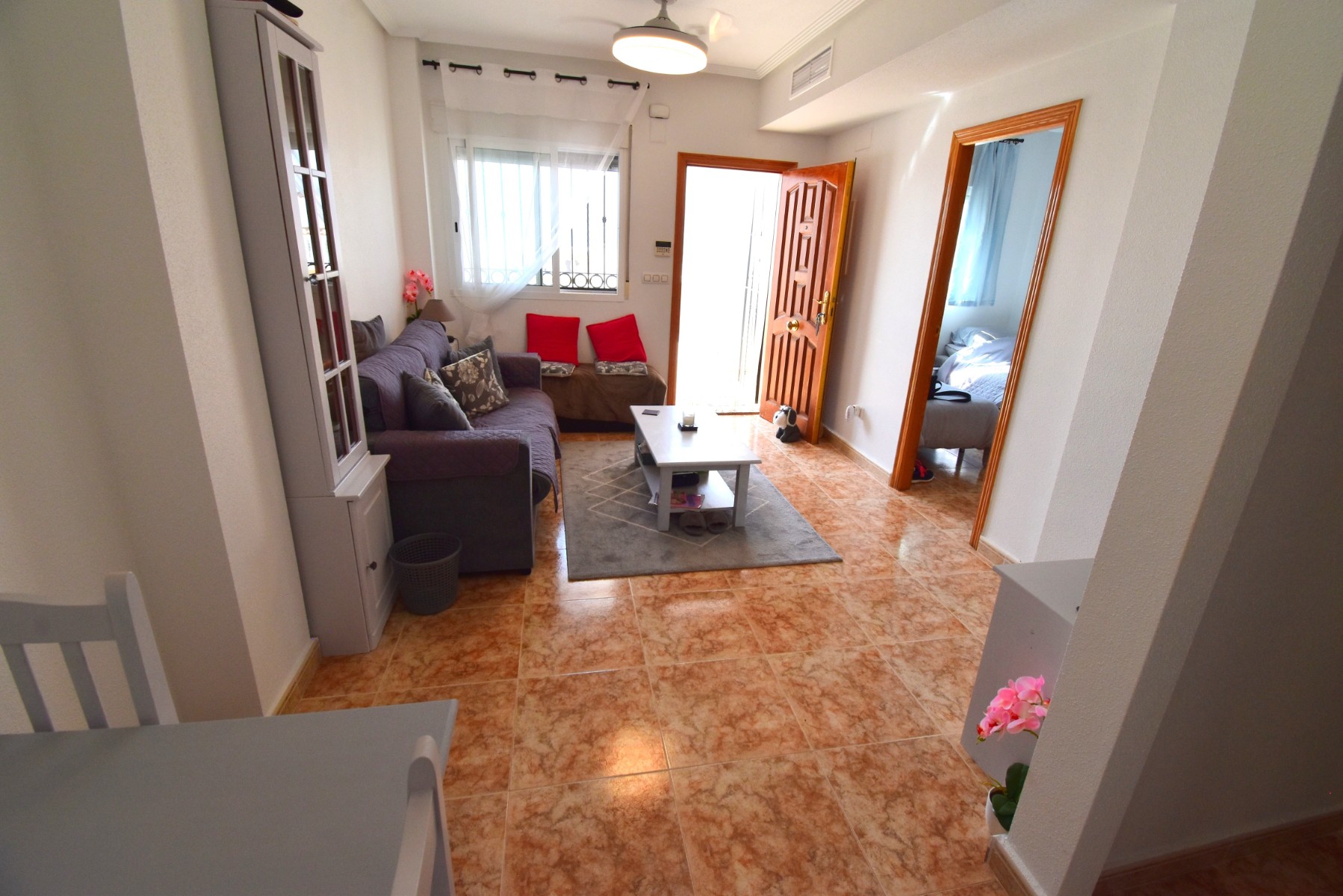Apartamento com 2 quartos com piscina em Alicante, Espanha – Foto 6
