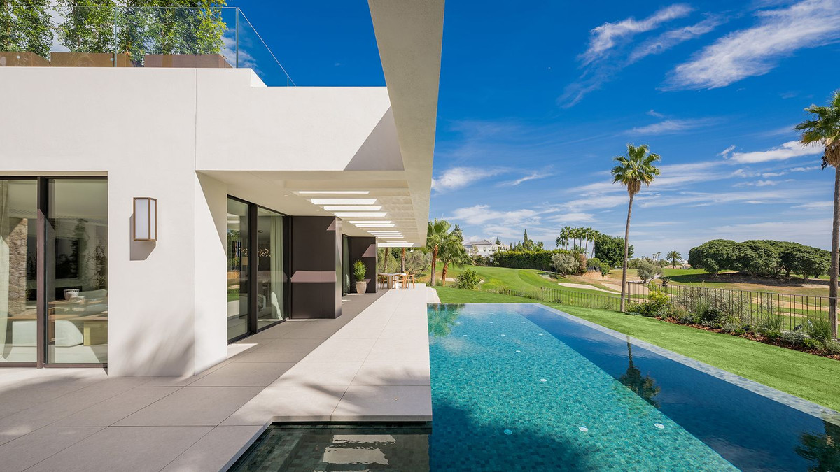 4 Bedroom Villa in Marbella - Фото 36