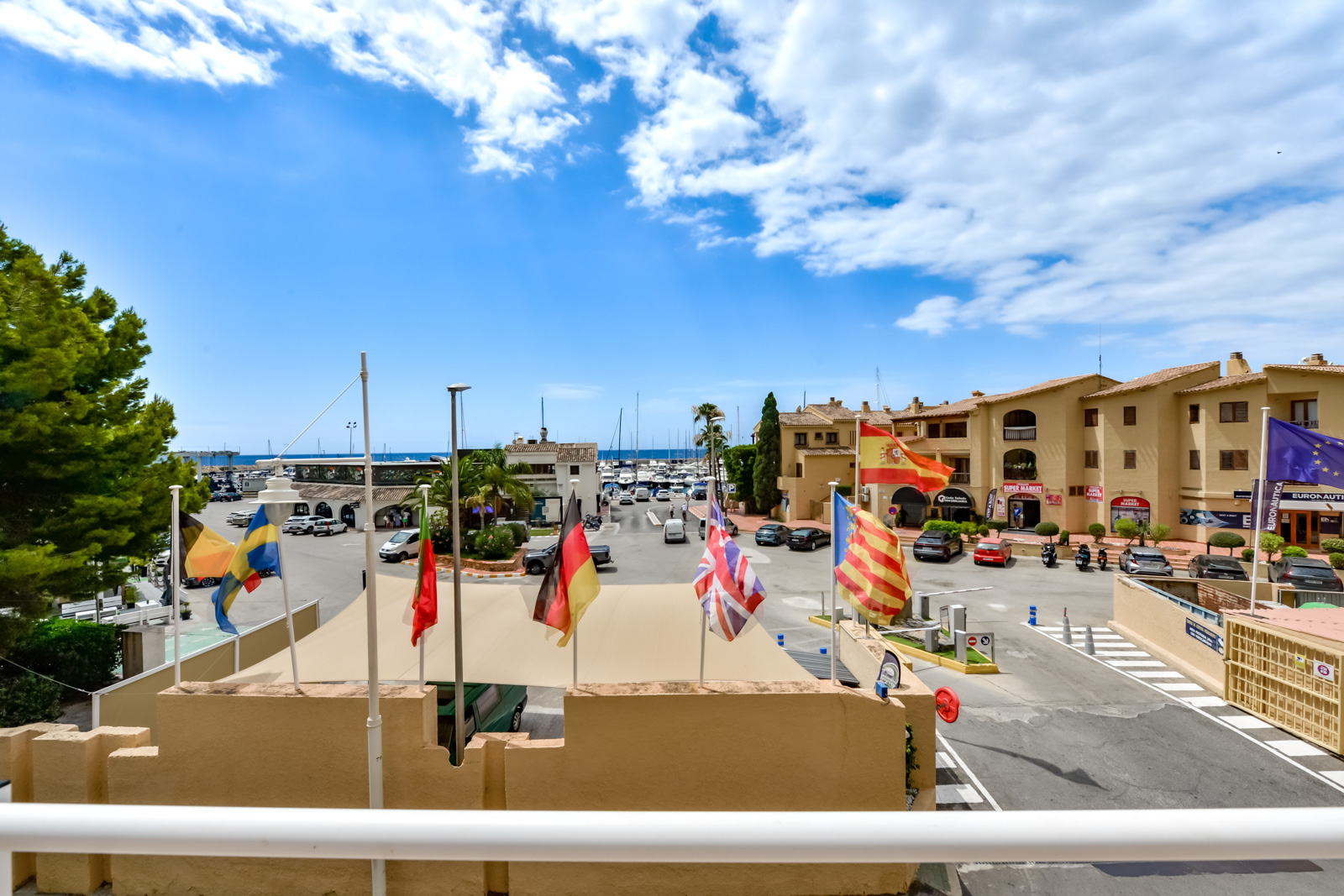 Apartamento com 3 quartos com vista mar em Alicante, Espanha – Foto 23
