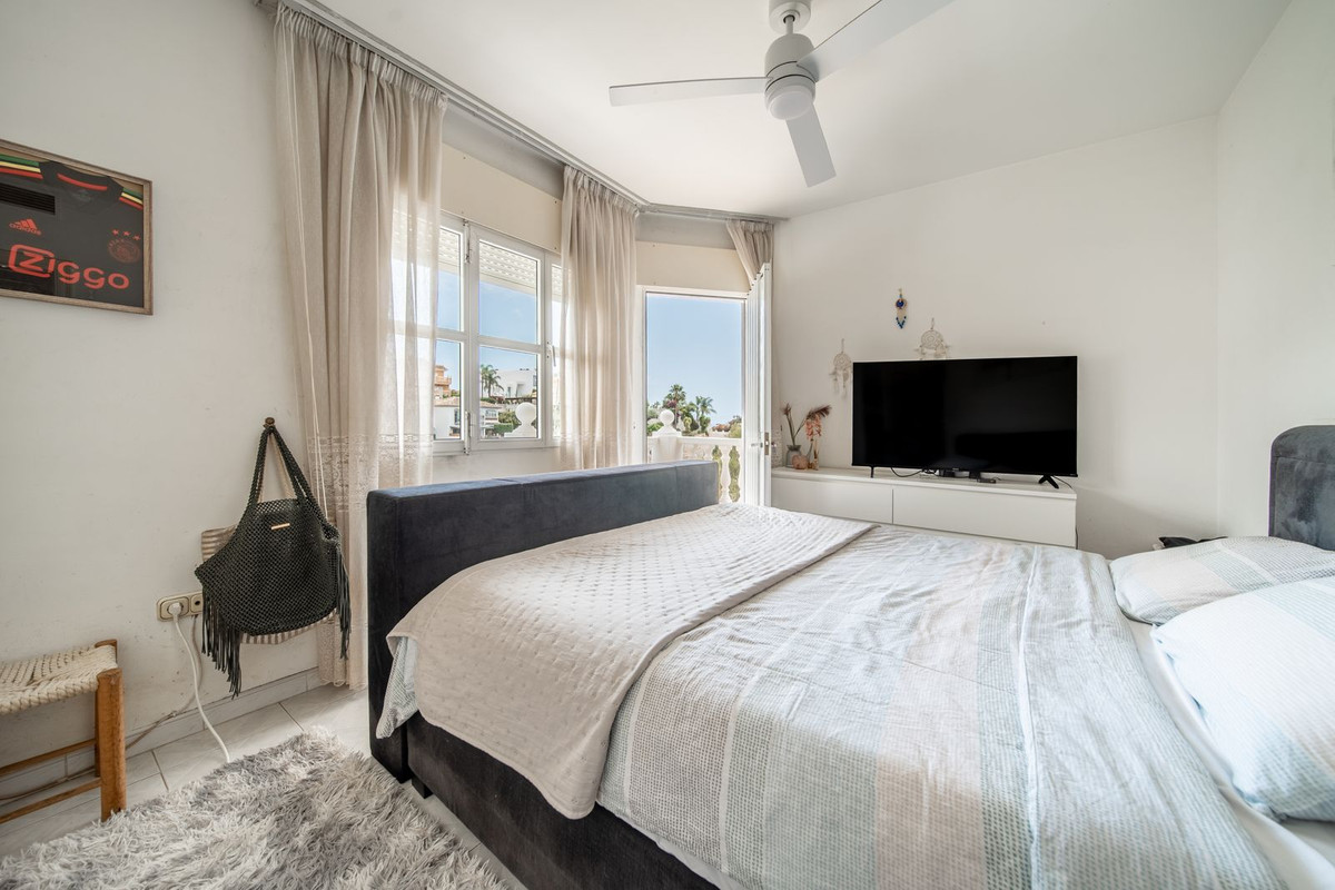 9 Bedroom Villa in Mijas - Photo 43