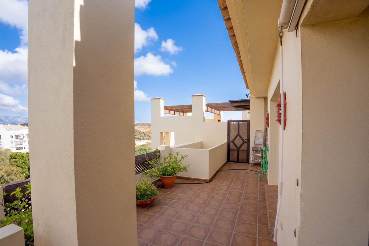3 Bedroom Penthouse in Mijas - Photo 18
