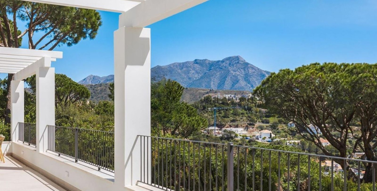 5 Bedroom Villa in Benahavís - Foto 4