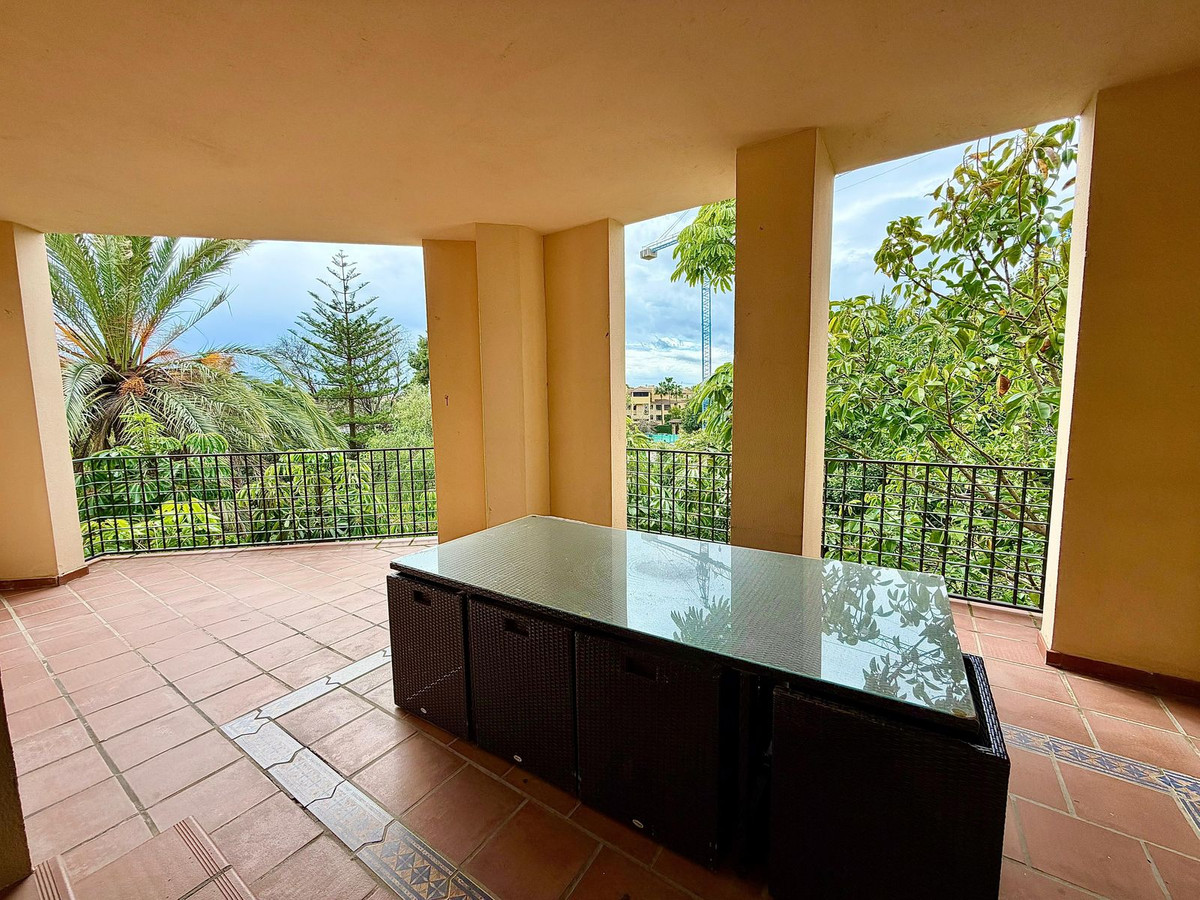 4 Bedroom Apartment in Marbella - Foto 11
