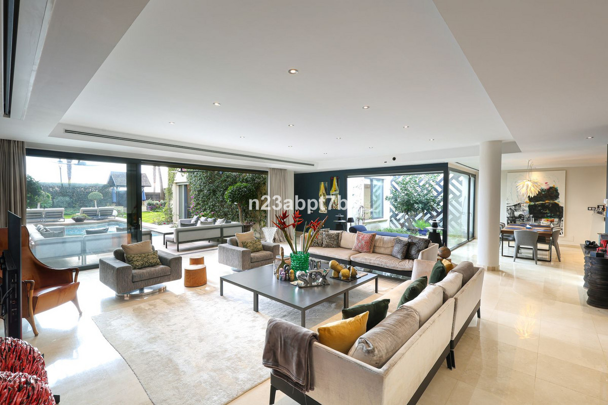 4 Bedroom Villa in Marbella - Foto 3