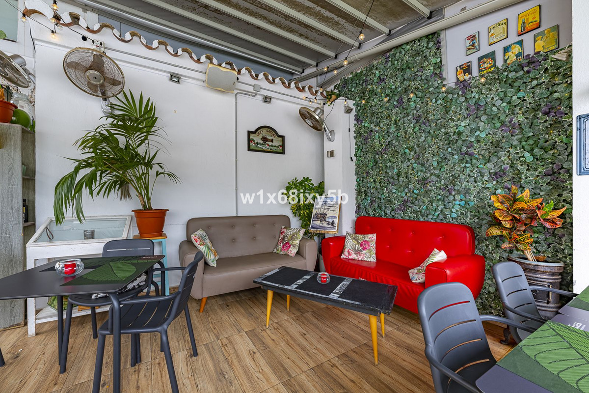 1 Bedroom Townhouse in Benahavís - Photo 13