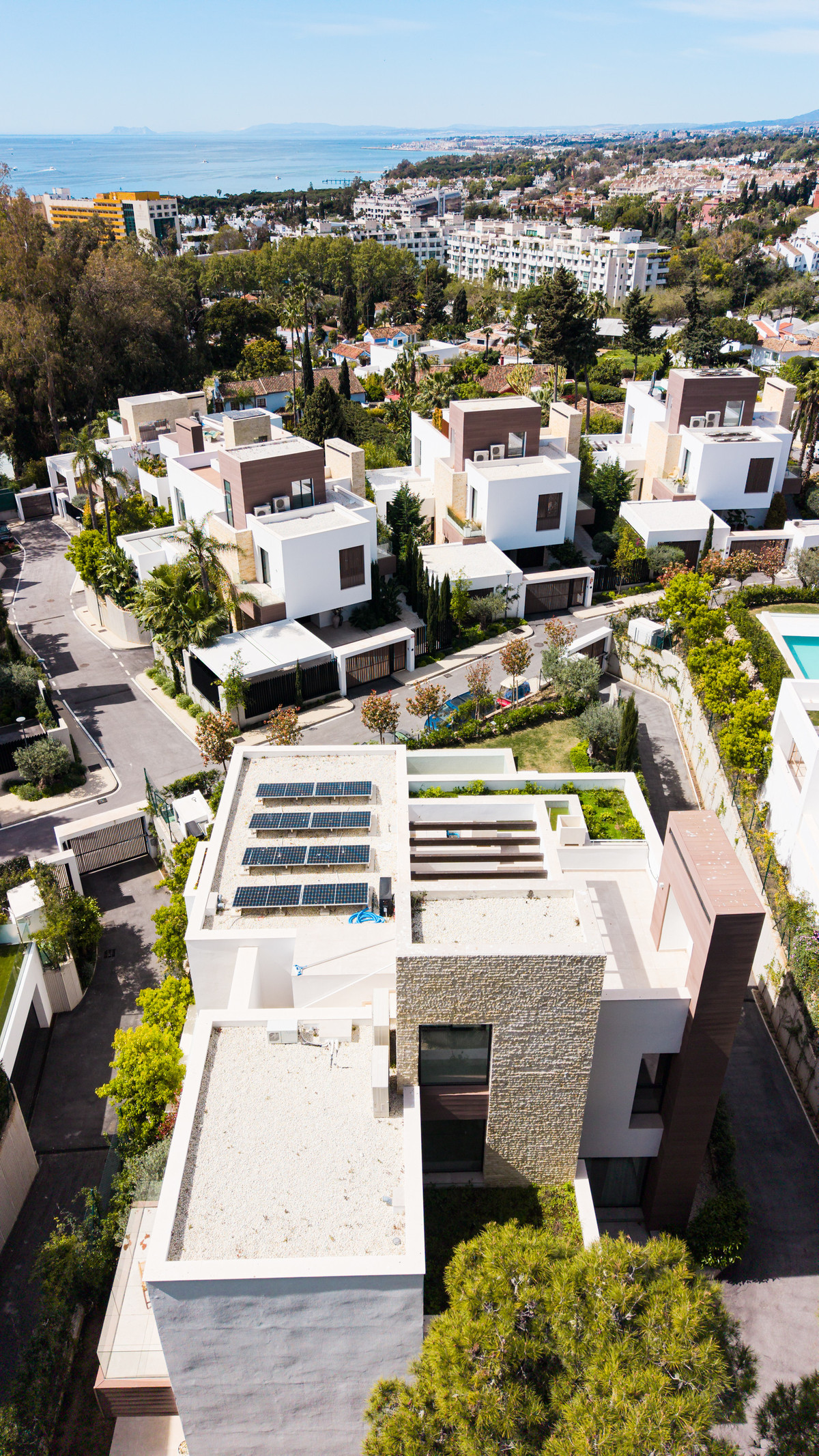 4 Bedroom Villa in Marbella - Photo 3