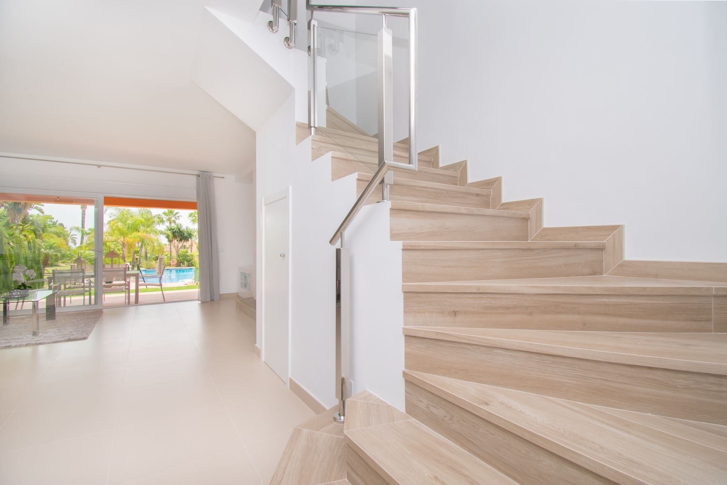 3 Bedroom Townhouse in Benahavís - Photo 7