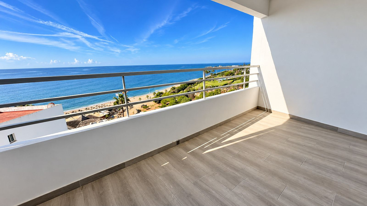 Apartment in Mijas - Photo 2