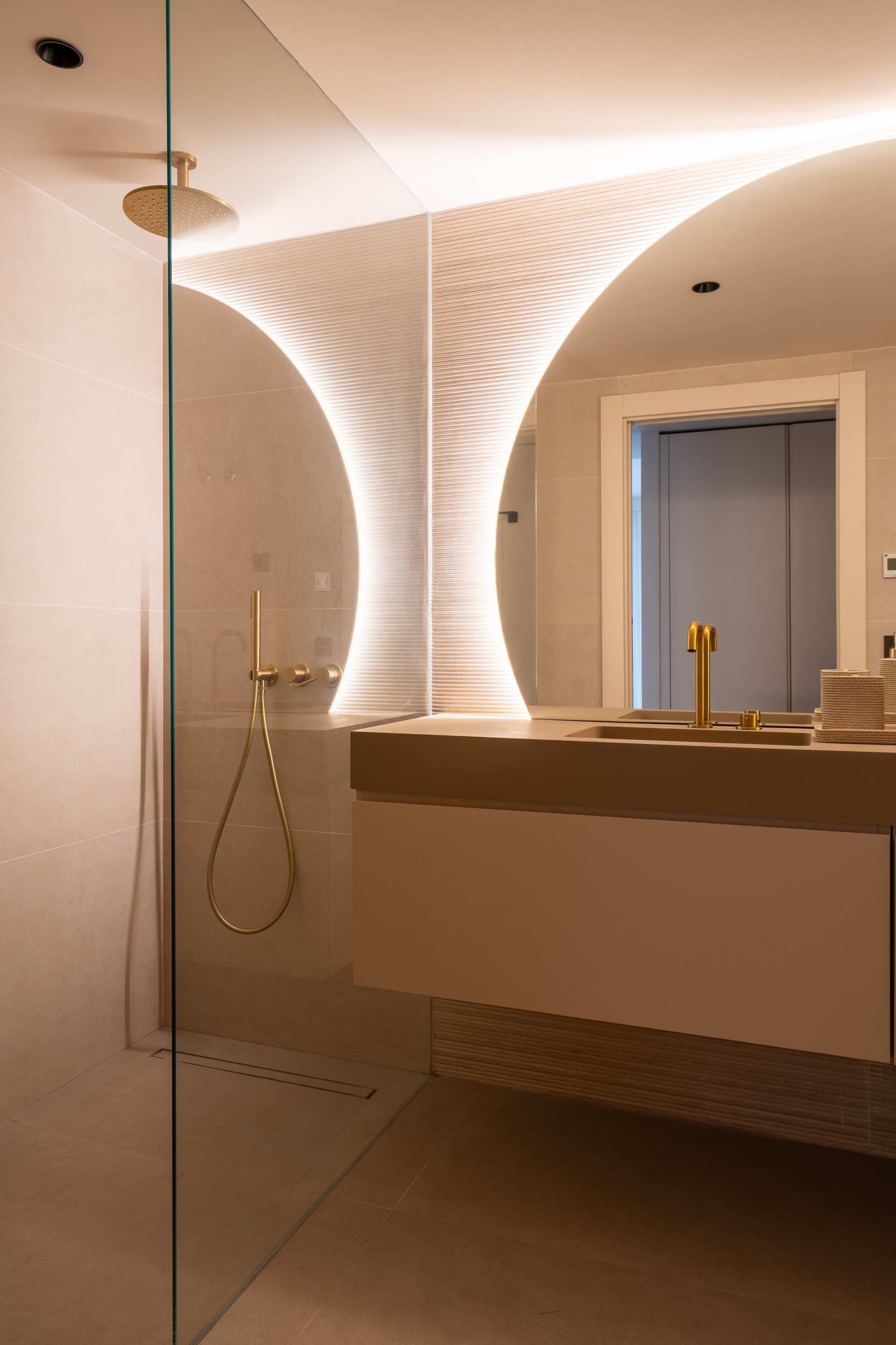 3 Bedroom Apartment in Marbella - Photo 13