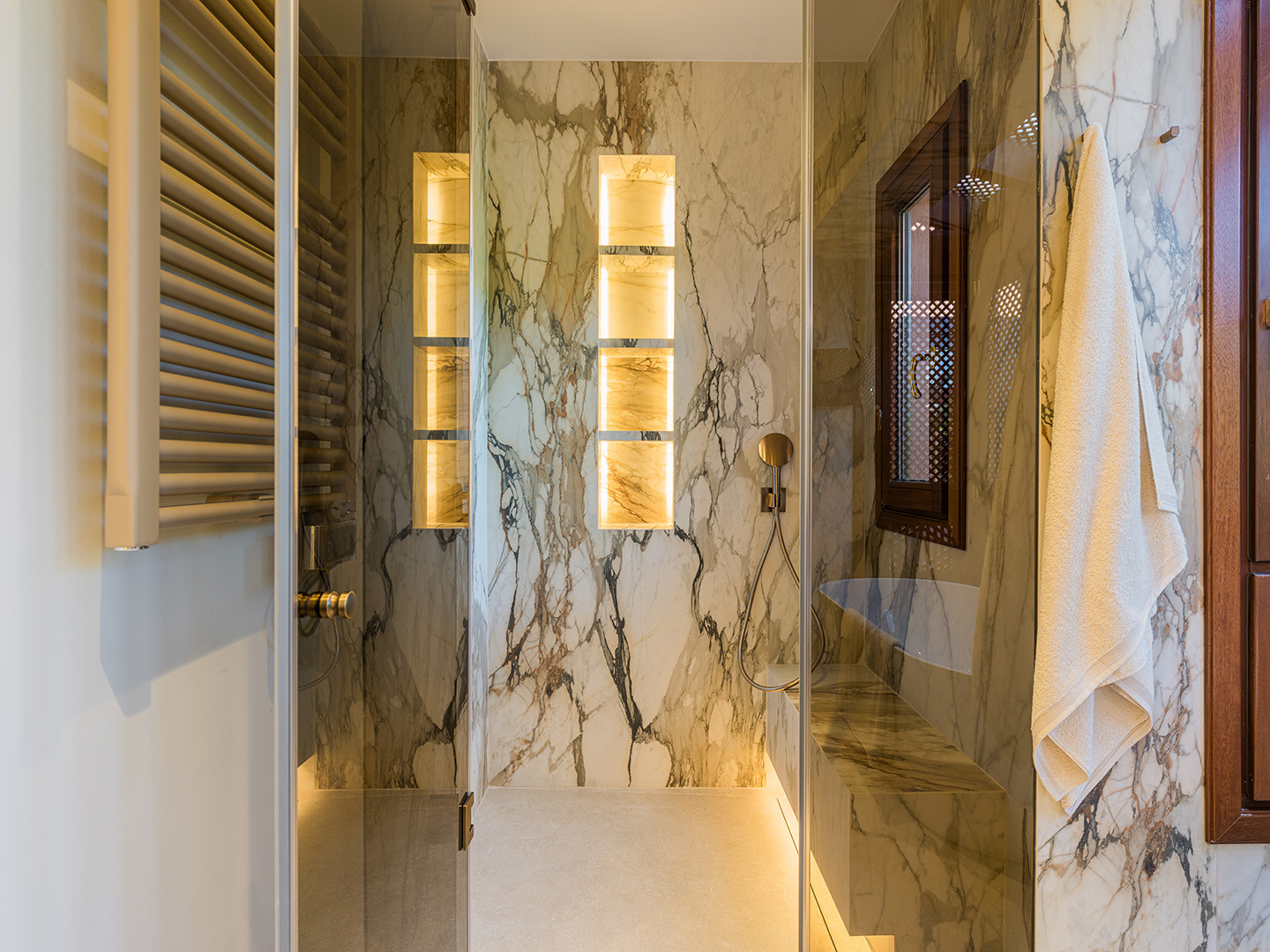 3 Bedroom Penthouse in Estepona - Photo 31