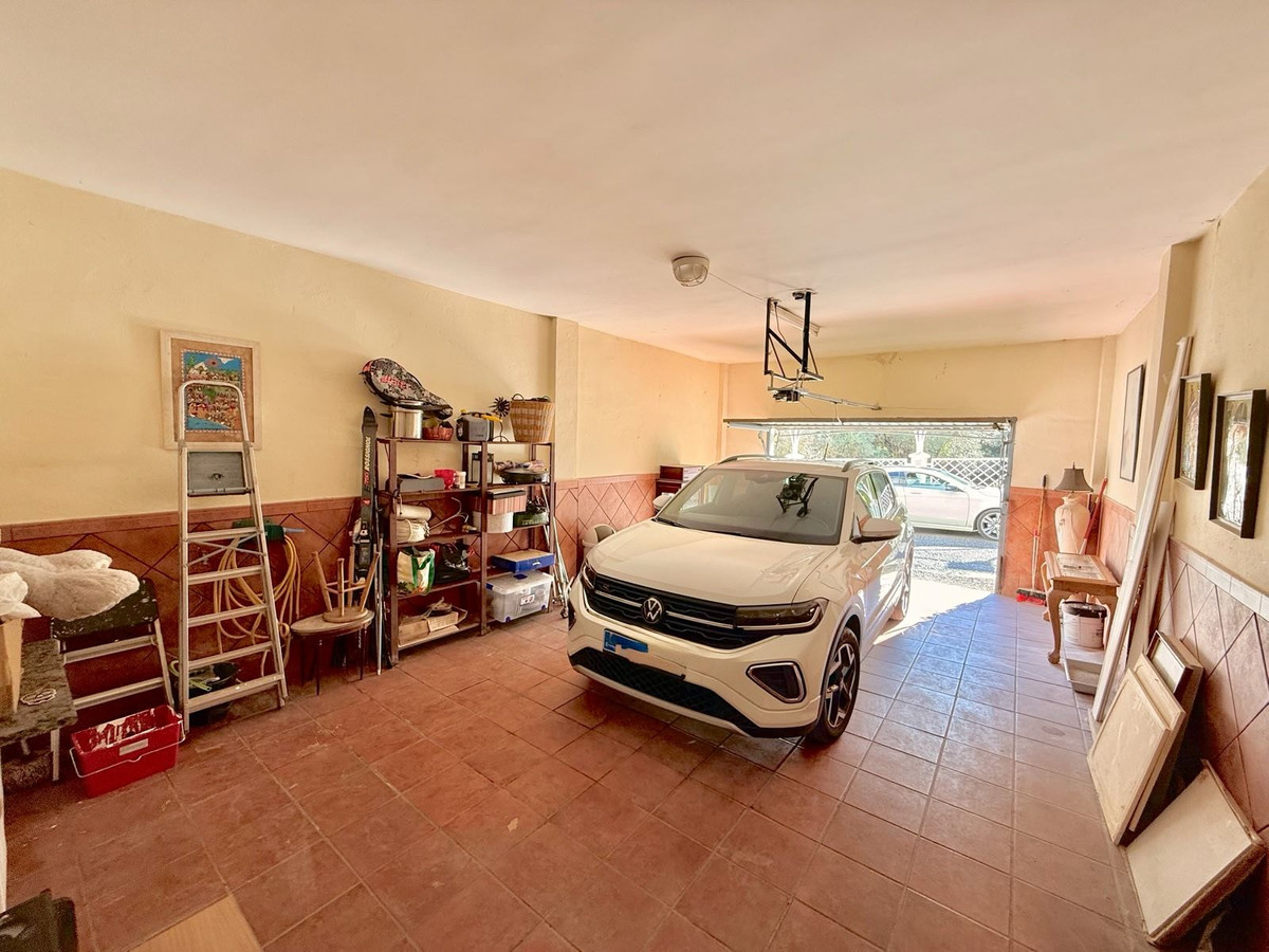 3 Bedroom Townhouse in Mijas - Photo 25