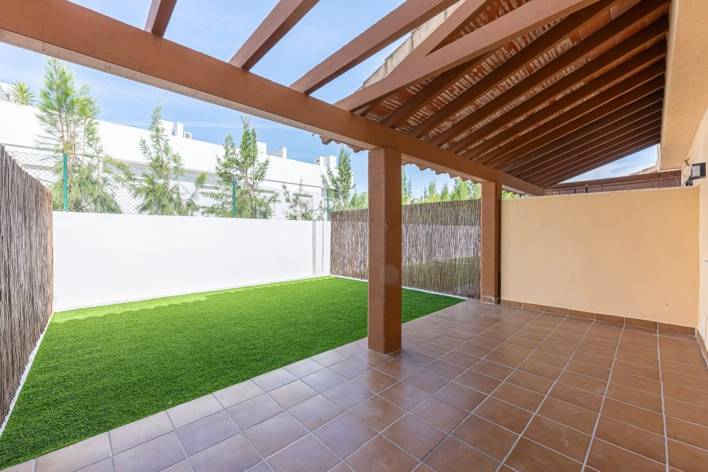 4 Bedroom Townhouse in Mijas - Photo 3
