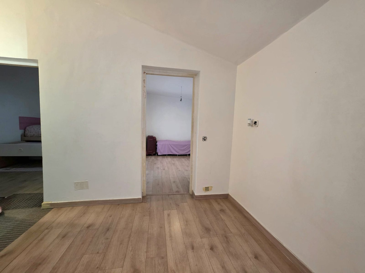 3 Bedroom Townhouse in Estepona - Photo 20