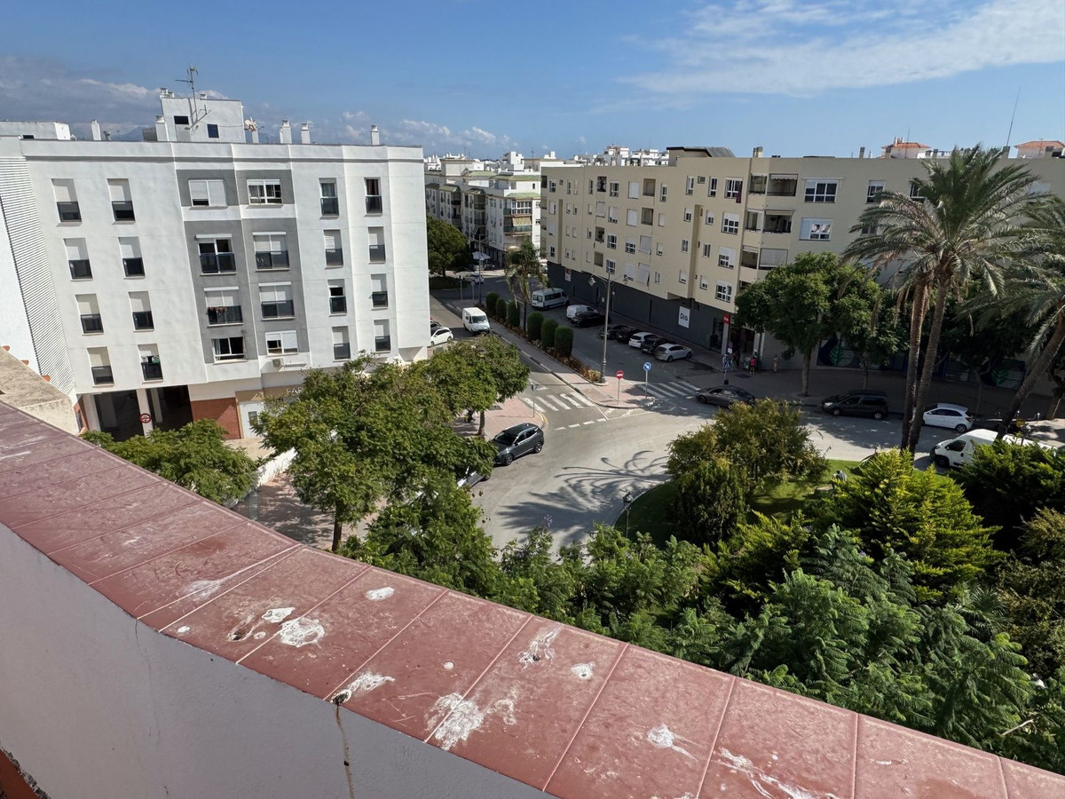 4 Bedroom Penthouse in Estepona - Foto 3
